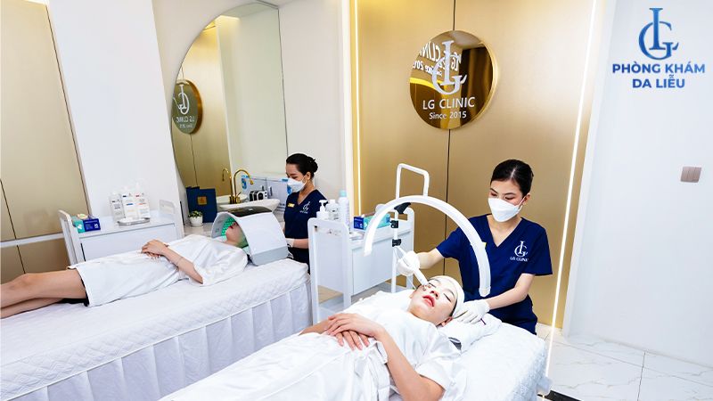Trị mụn Doctor Laser 23 bước chuẩn y khoa