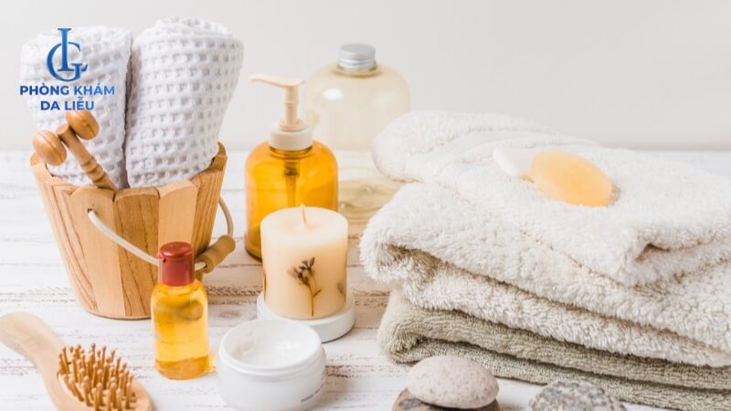 Sữa tắm cho body trị mụn ngực