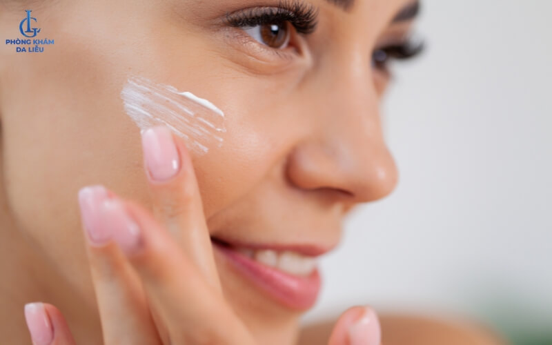 Lưu ý sau khi hoàn thành quy trình trị mụn tại spa