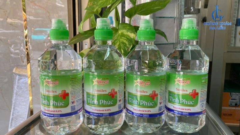 Nước muối sinh lý