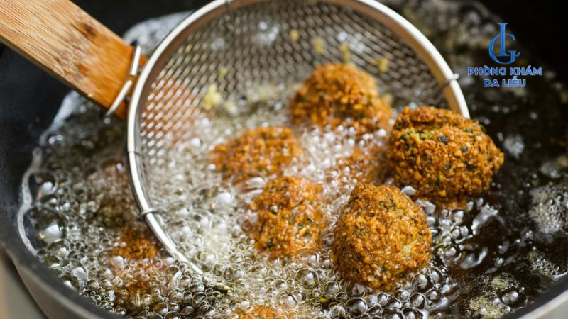 Đồ chiên nhiều dầu mỡ