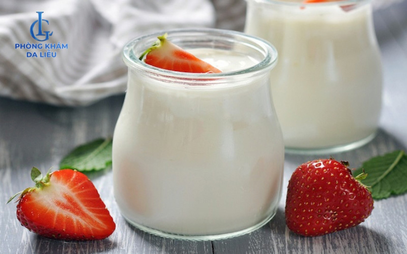 Sữa chua dâu