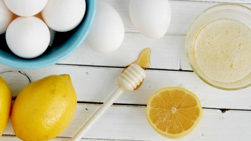 Chanh kết hợp lòng trắng trứng