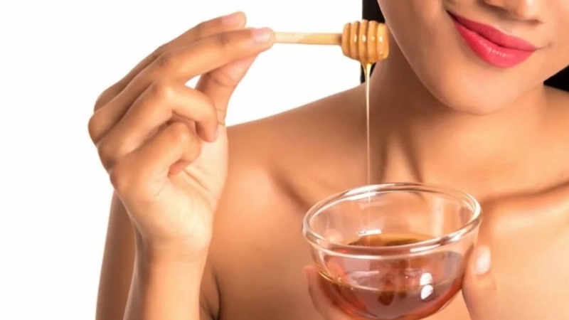 cách trị mụn tại nhà bằng mật ong