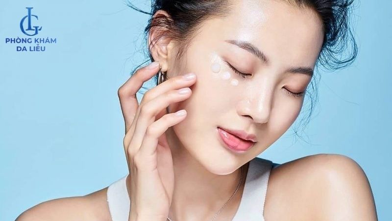 Đang peel da có dùng kem chống nắng được không