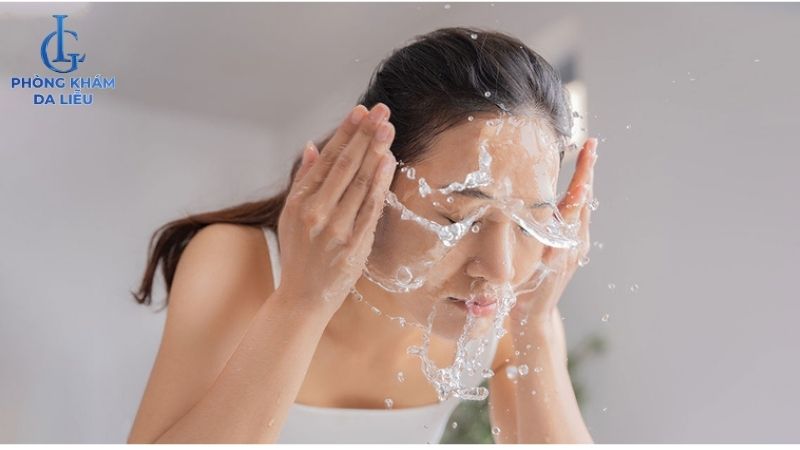 Đang peel da có dùng kem chống nắng được không