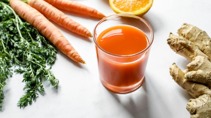 Nước ép cà rốt và cam